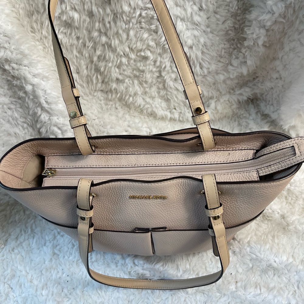 Michael Kors Bedford Pebble leather light pink Medium tote Gold tone accents - Picture 4 of 14